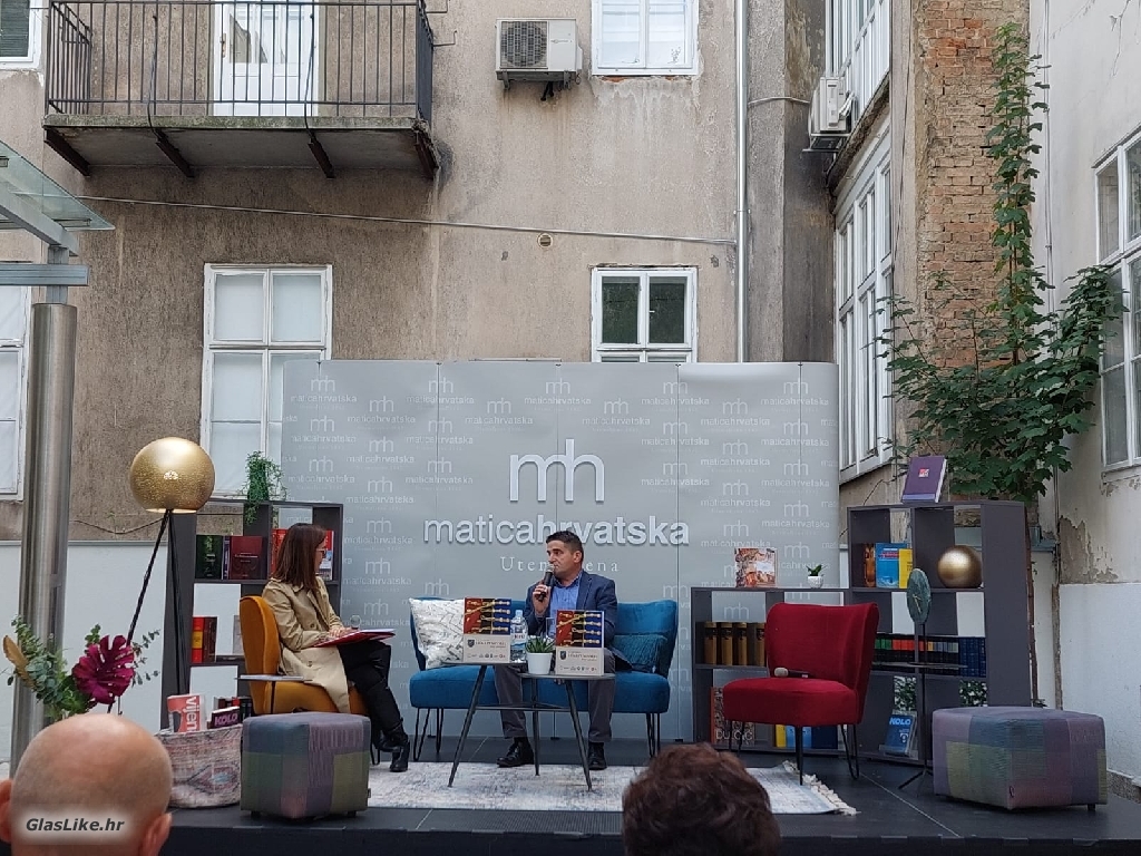 Ogranak Matice hrvatske u Gospiću na Prvom festivalu knjige u MH