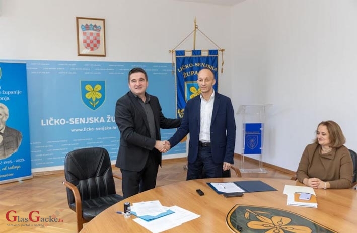 Potpisan sporazum s Obrtničkom komorom o stipendiranju učenika deficitarnih zanimanja 