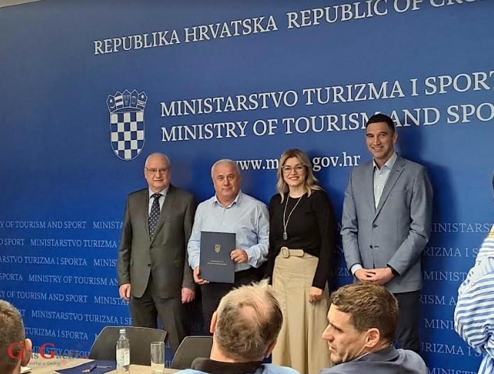 Ugovori o sufinanciranju športa u djece i mladih Ugovori o sufinanciranju športa u djece i mladih