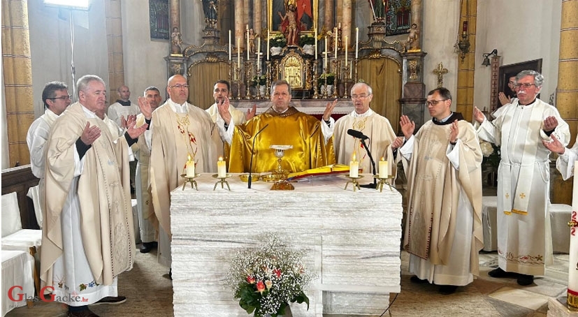 Misa za žrtve Bleiburga i križnih putova u bleiburškoj župnoj crkvi
