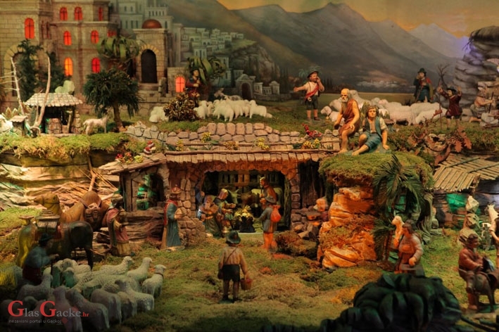 Prvi put u povijesti jaslice u zgradi EU parlamenta