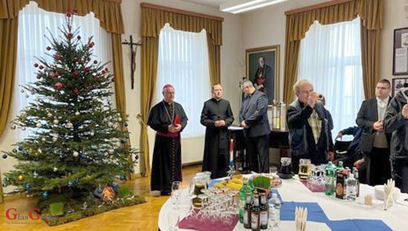 Božićno primanje biskupa Križića