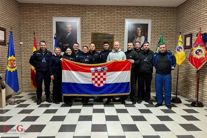 Policijske službenice PU ličko-senjske sudjelovale u obuci u španjolskoj Nacionalnoj policijskoj akademiji