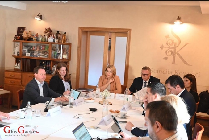 Turističkim zajednicama dodijeljeno preko 6 milijuna eura za 155 projekata