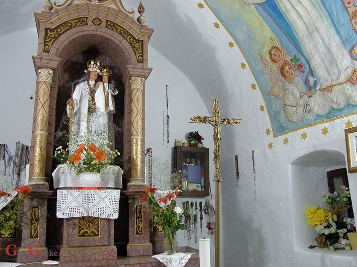 Raspored bogoslužja za Veliku Gospu u svetištu MB Krasnarske