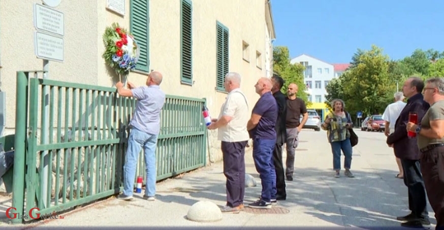 U Kninu obilježena 35. obljetnica prve razmjene zatočenika U Kninu obilježena 35. obljetnica prve razmjene zatočenika