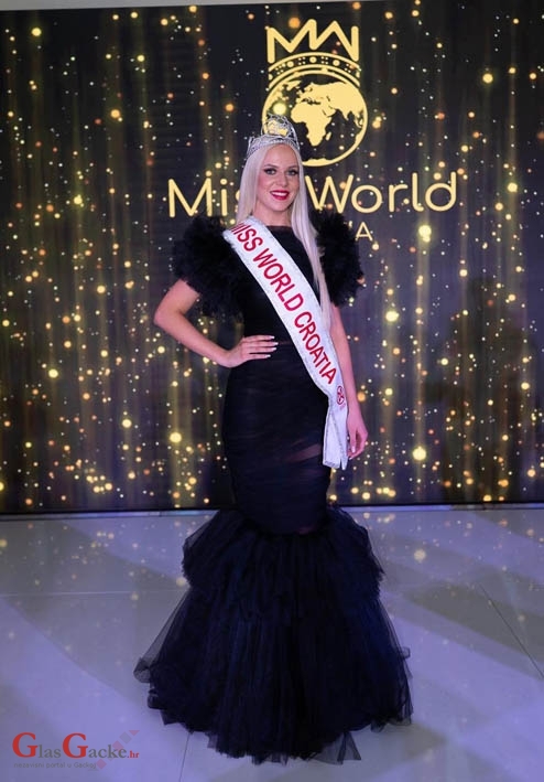 Miss Hrvatske Ema Helena Vičar, Jana Biondić – prva pratilja 