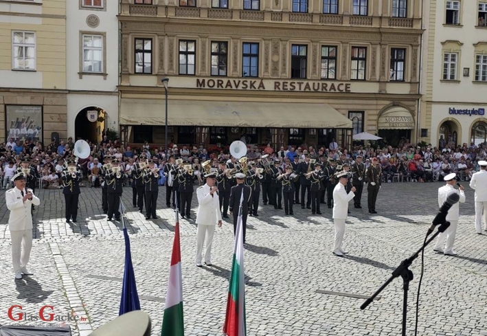 Orkestar OSRH, Klapa Sveti Juraj i Počasno-zaštitna bojna na festivalu vojne glazbe u Češkoj