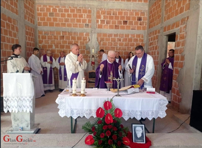 U Drvaru obilježen Dan molitvenog sjećanja na mučenike i žrtve četničkog zuluma u Banjolučkoj biskupiji