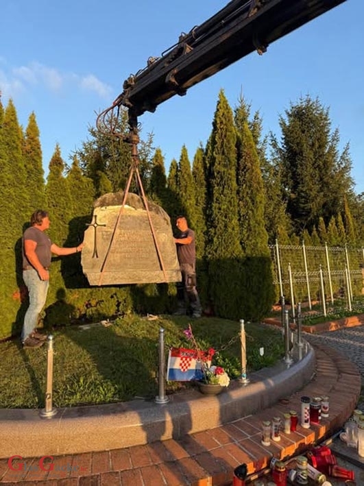 Obnova spomenika na Bleiburškom polju Obnova spomenika na Bleiburškom polju