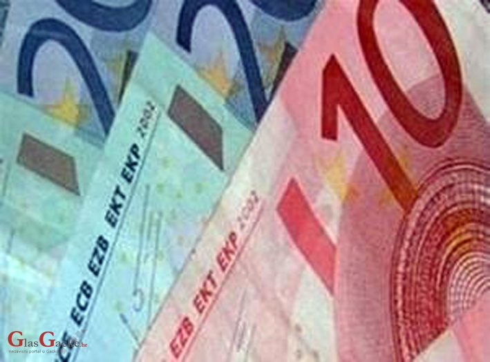  Nakon poziva lažnog liječnika od prevarenih građana ubirala novac i zlato