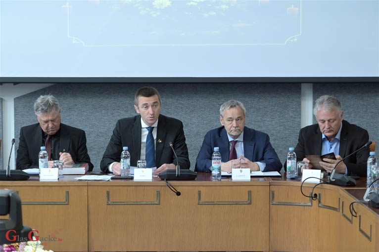 U Hrvatskom saboru održan okrugli stol o komunističkim zločinima