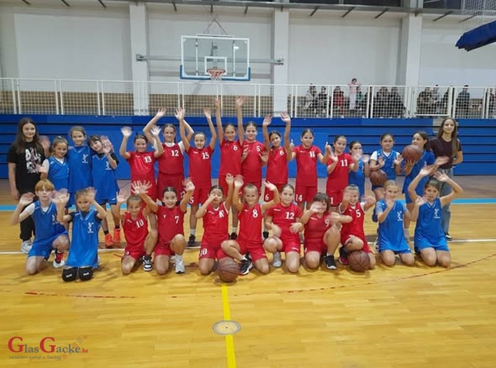Prijateljska košarkaška utakmica ŽKK Otočac i ŽKK Gospić Prijateljska košarkaška utakmica ŽKK Otočac i ŽKK Gospić