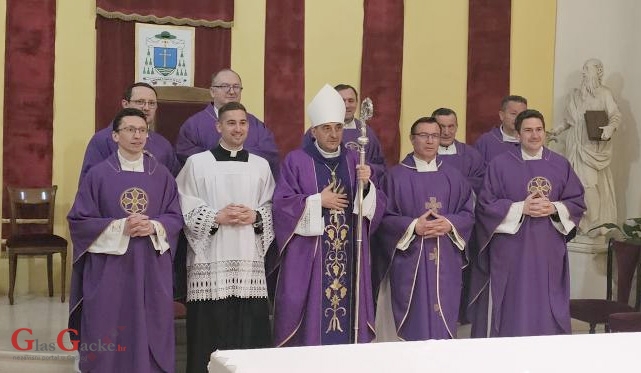 Među kandidate za svete redove đakonata i prezbiterata primljen bogoslov GSB Petar Huseinović