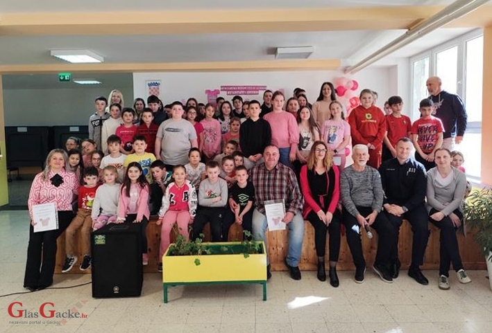 U znak borbe protiv nasilja nad vršnjacima