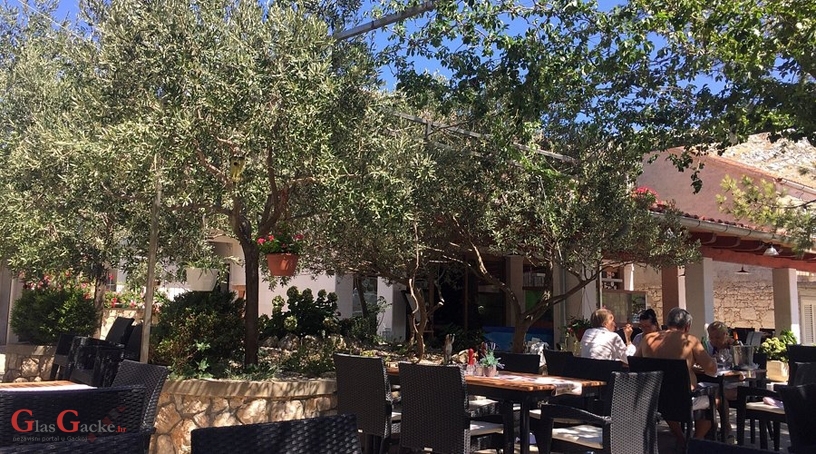 Hrvatska je 2. na svijetu po Boat-Only gastronomiji