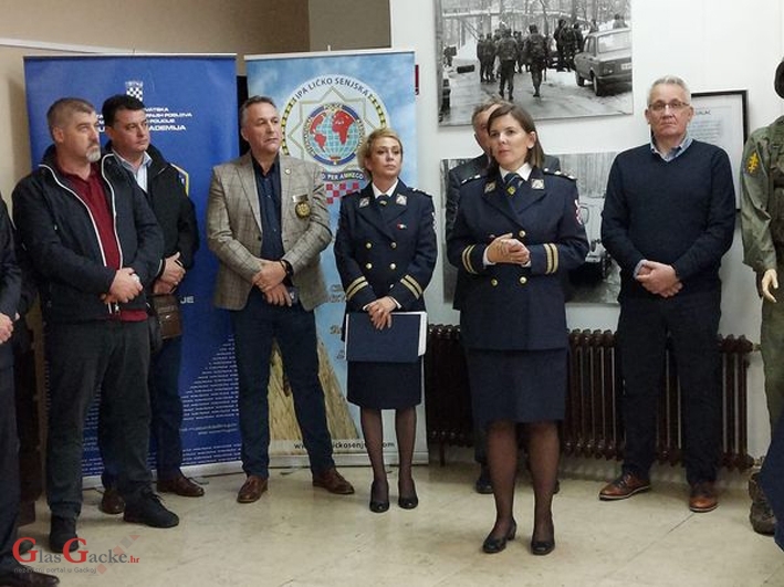 Otvorena izložba Hrvatska policija u Domovinskom ratu – policija u obrani ličko-senjskog kraja
