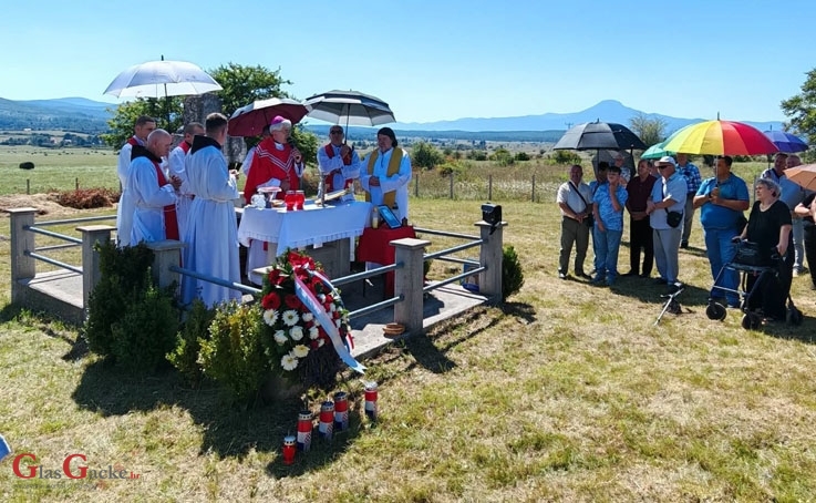 Odana počast hrvatskim žrtvama koje počiniše četnici i komunsti