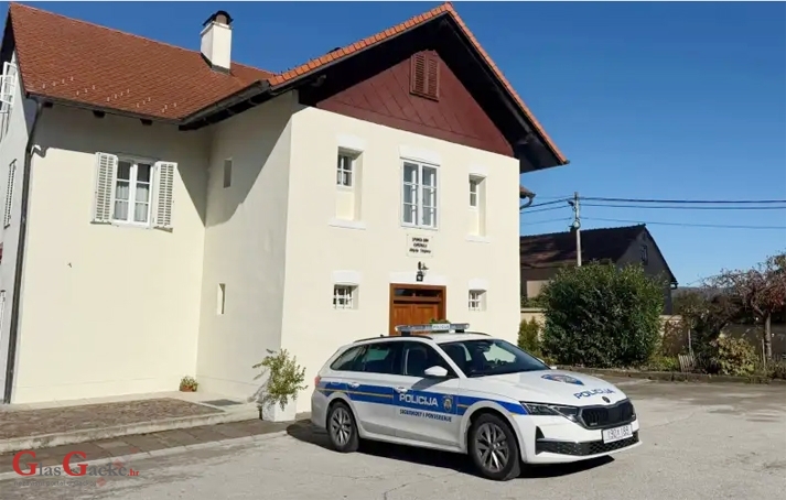 Počelo je - provalili u Spomen-dom A. Stepinca 