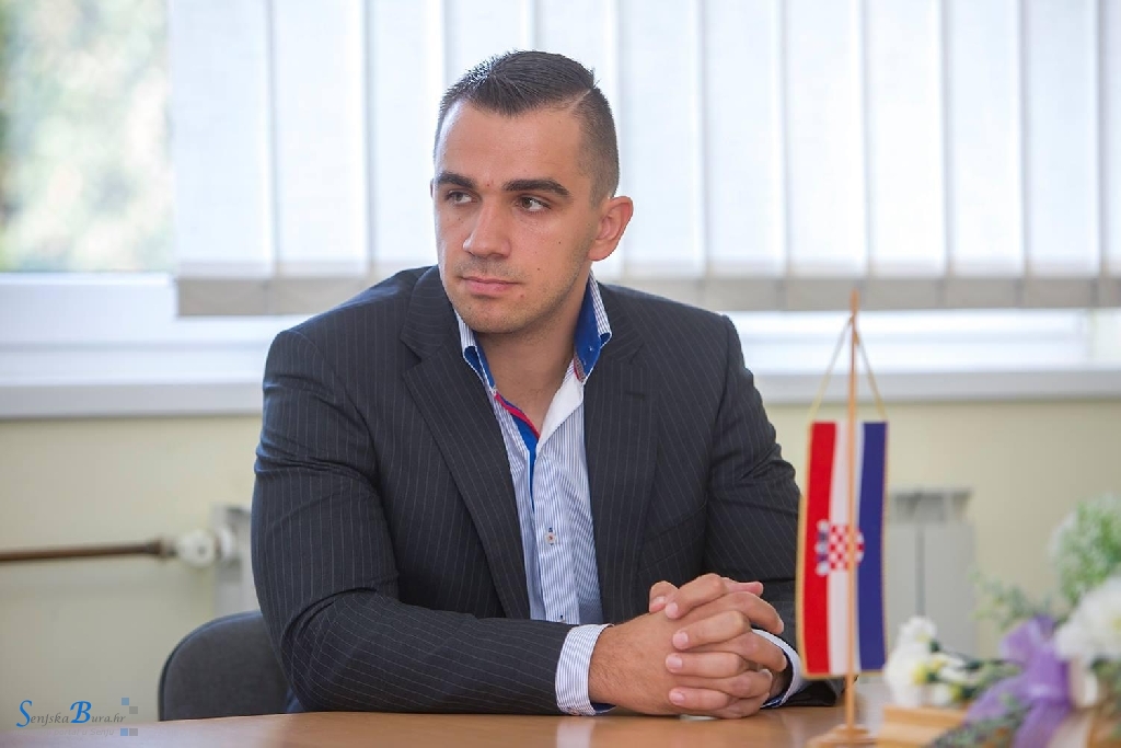 Vice Nekić novi direktor hidroelektrane HE Senj Vice Nekić novi direktor hidroelektrane HE Senj