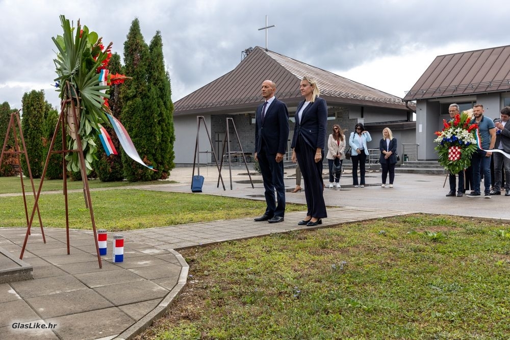 U Gospiću obilježen Dan sjećanja na žrtve totalitarnih i autoritarnih režima