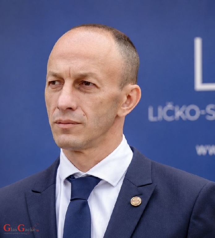 Reagiranje Ernesta Petryja župana Ličko-senjske županije na neistinito iznesene tvrdnje od strane zastupnika Troskota 
