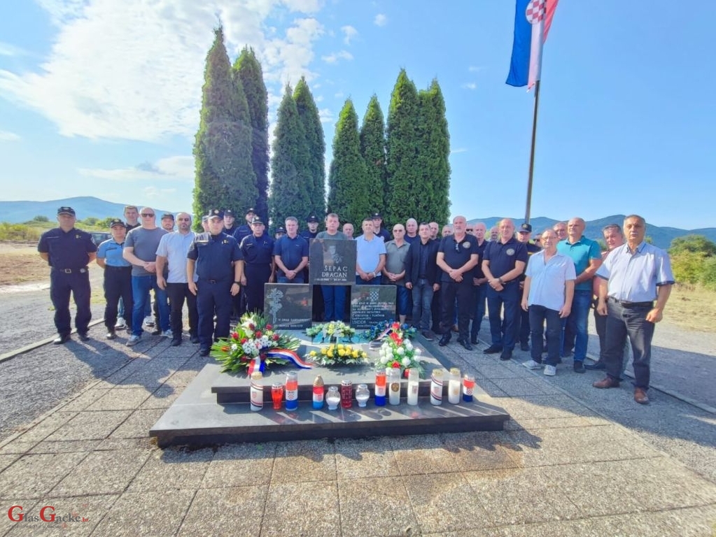 Policajac Dragan Šepac poginuo na današnji dan prije 33.godine