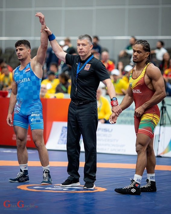 Kadet HVU-a Matej Rebić osvojio brončanu medalju na Svjetskom studentskom prvenstvu u hrvanju u Brazilu