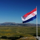 Sve hrvatsko im je - ustaško