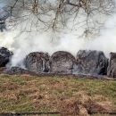 Zapalila bale sijena 