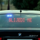 Malo se zanio pa - stisnuo gas