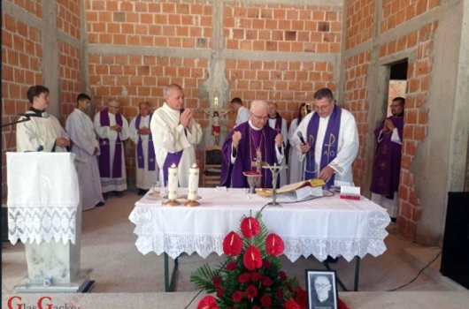 U Drvaru obilježen Dan molitvenog sjećanja na mučenike i žrtve četničkog zuluma u Banjolučkoj biskupiji