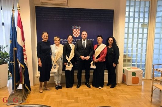 Ministar Vlajčić primio najuzornije hrvatske seoske žene 