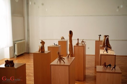 Otvorena izložba skulptura Veljka Banovića