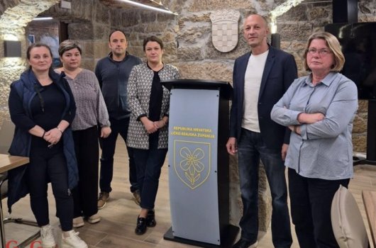 Župan Petry primio radnike Hrvatskog radija Otočac: ‘Dajem punu potporu opstojnosti radija’