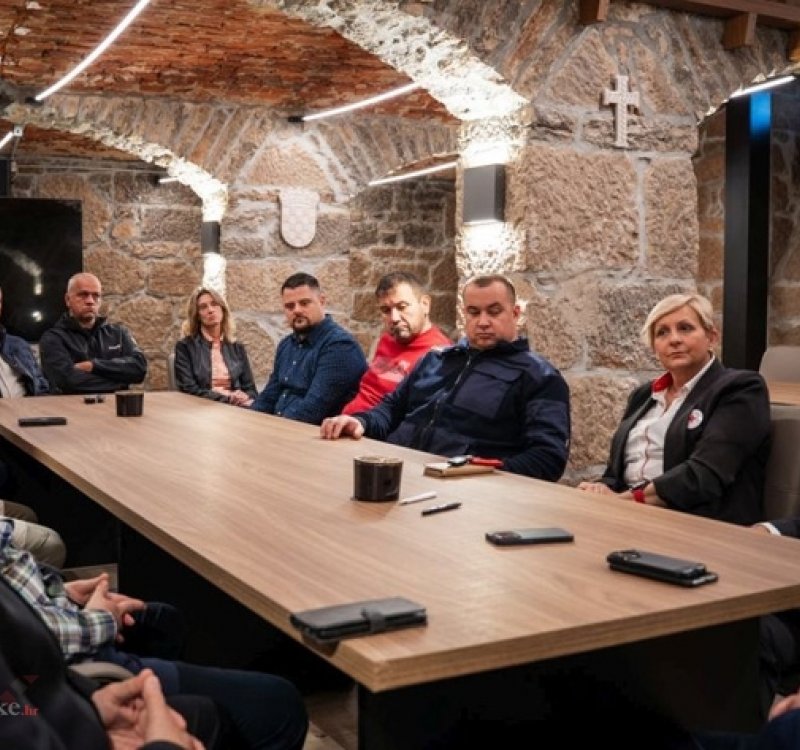 Povodom Dana dobrovoljnih darivatelja krvi, održan tradicionalni prijem darivatelja krvi